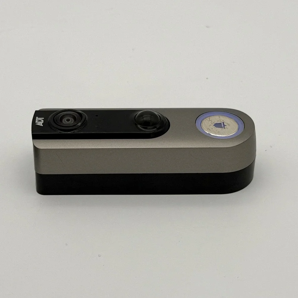 ADT DBC835-V2 Wireless HD Video Doorbell Camera w/ Mount Plate Tested Working